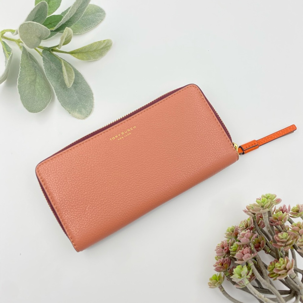 Tory Burch NWT Colorblock Wallet